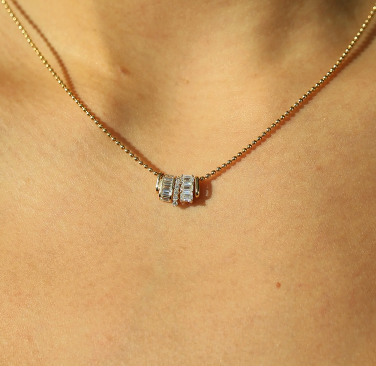 Collar Dijes Diamantes Emerald