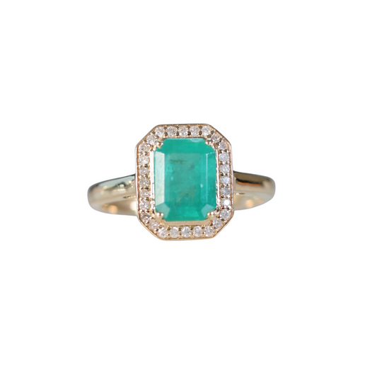Anillo de Esmeralda con Halo de Diamantes