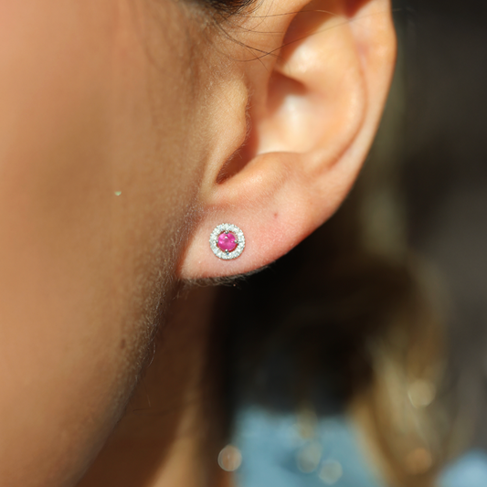 Aretes Rubí  Halo Diamantes