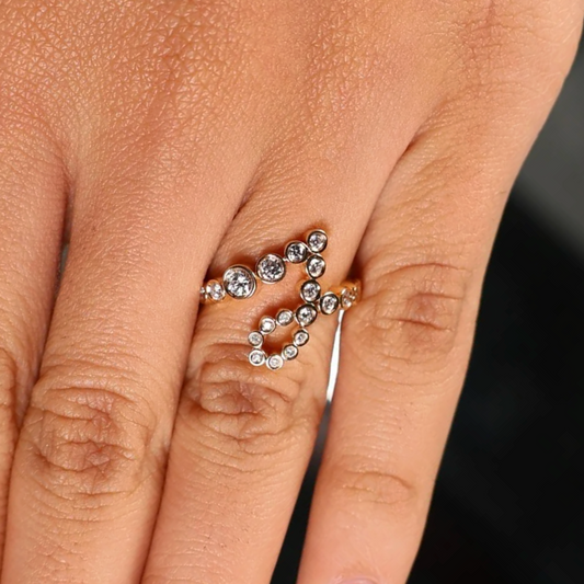 Anillo Inicial “J” Diamantes