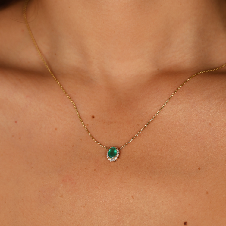 Dije de Esmeralda con Halo Diamantes
