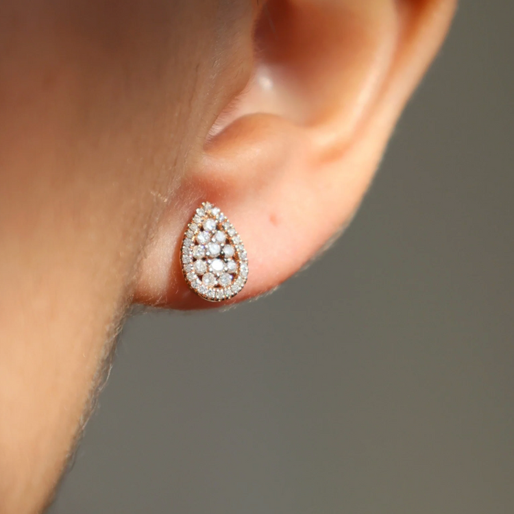 Aretes Pera Diamantes Halo Diamantes