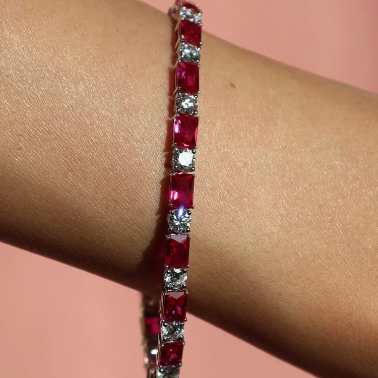 Tennis Bracelet Emerald Round