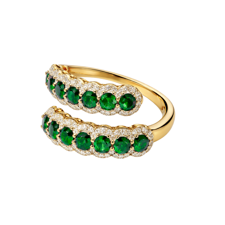 Emerald Halo Ring with Diamonds