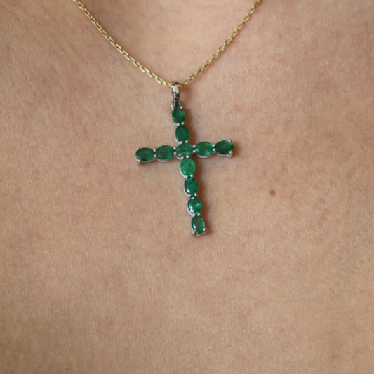 Dije Cruz Esmeraldas