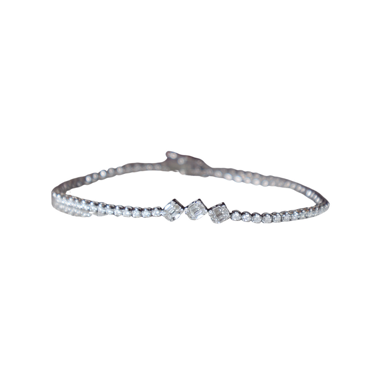 Diamond link bracelet