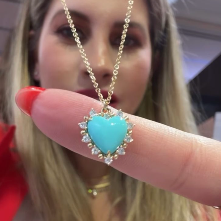 Collar corazón de turquesa con diamantes