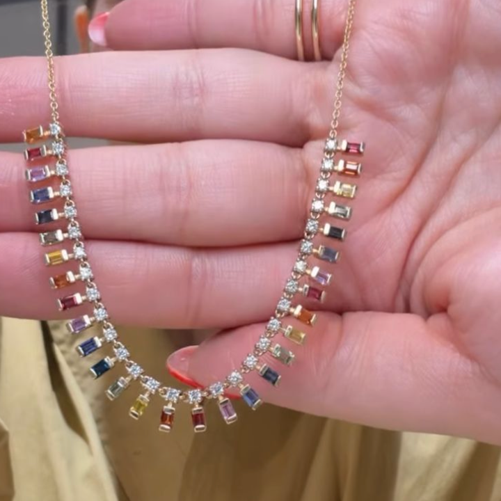 Collar rainbow de zafiros con diamantes