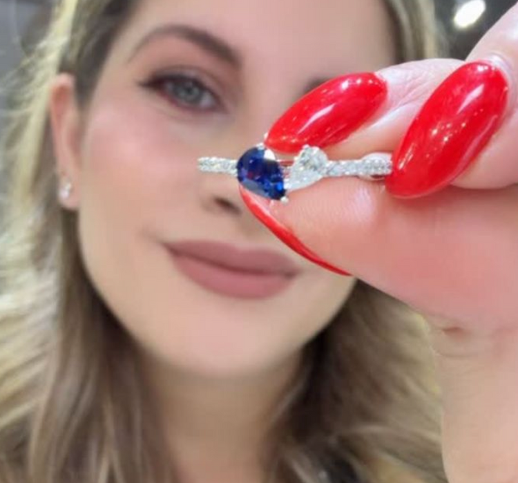 Anillo toi et Moi 2 peras y pave zafiro