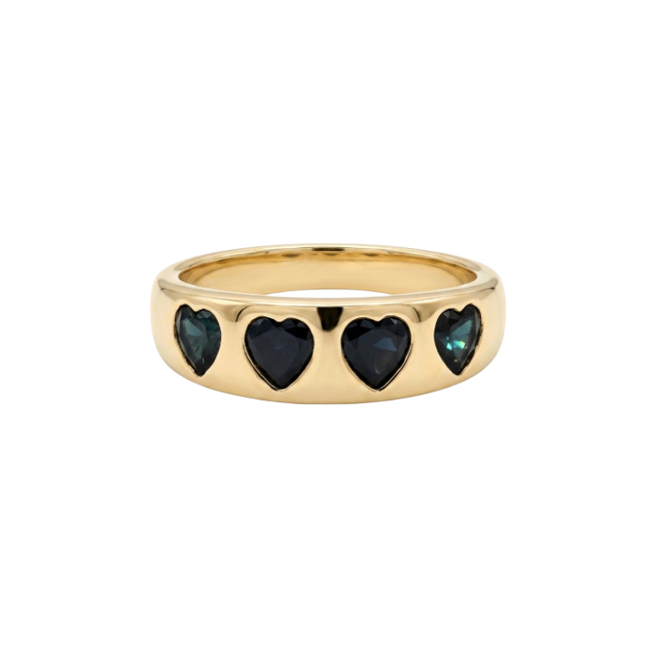 Anillo de zafiros en forma de corazón