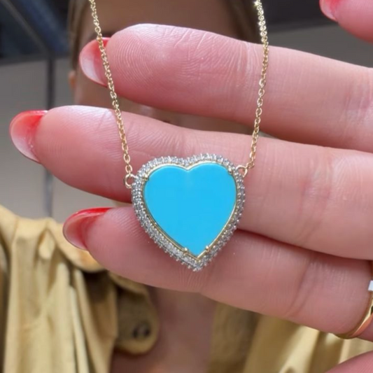 Collar corazón de turquesa con diamantes
