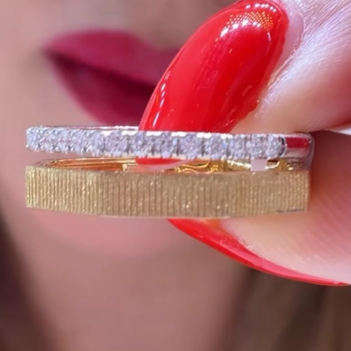 Anillo con diamantes