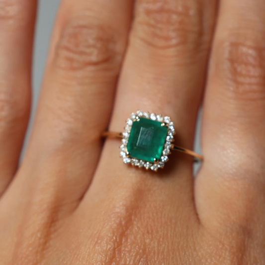 Anillo Esmeralda Diamantes
