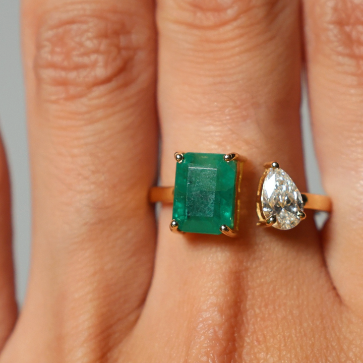 Emerald Diamond Ring