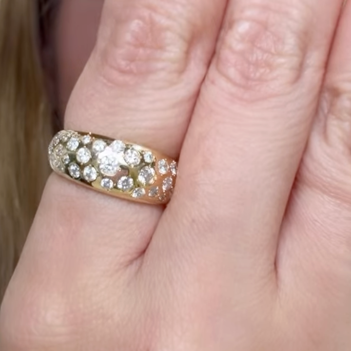 Anillo con diamantes