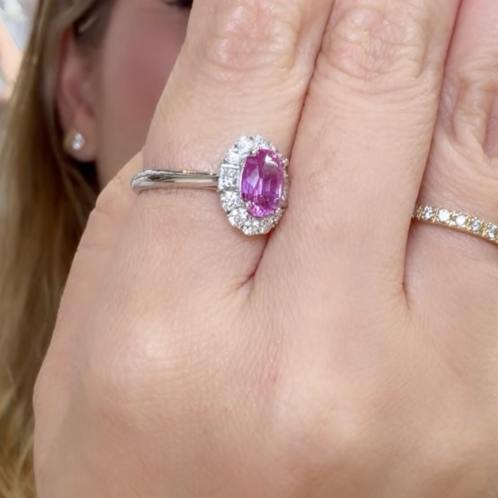 Anillo de Zafiro rosa