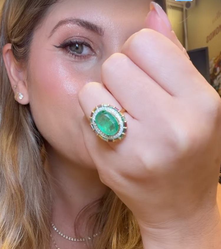 Anillo Esmeralda, Diamantes y Zafiros