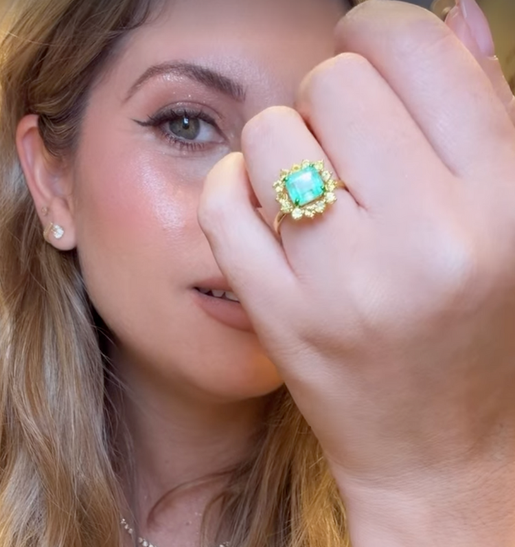 Anillo Esmeralda Zafiros