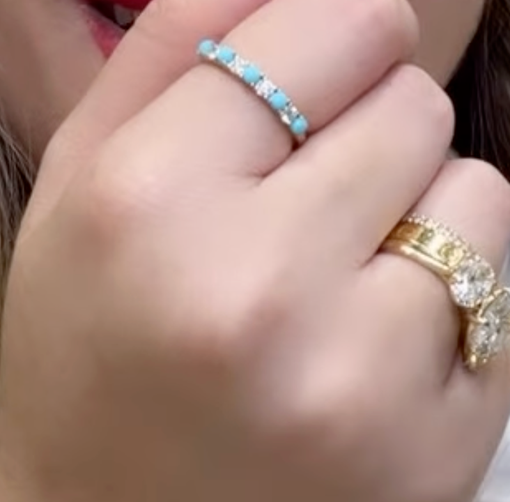 Anillo De Turquesa con Diamantes