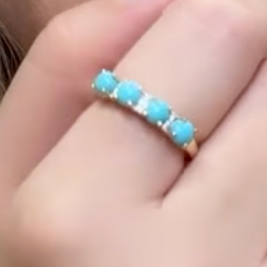 Anillo de Turquesa con Diamantes