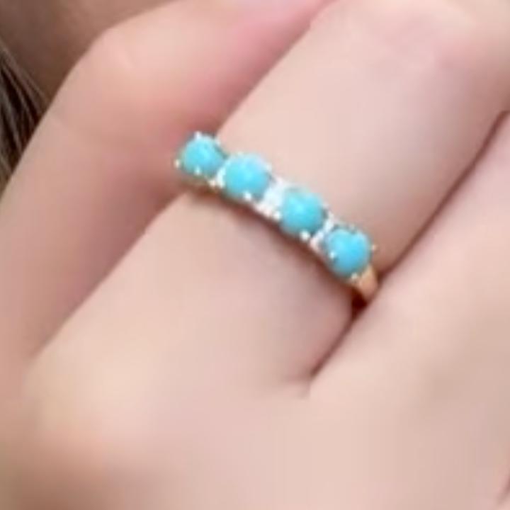 Anillo de Turquesa con Diamantes