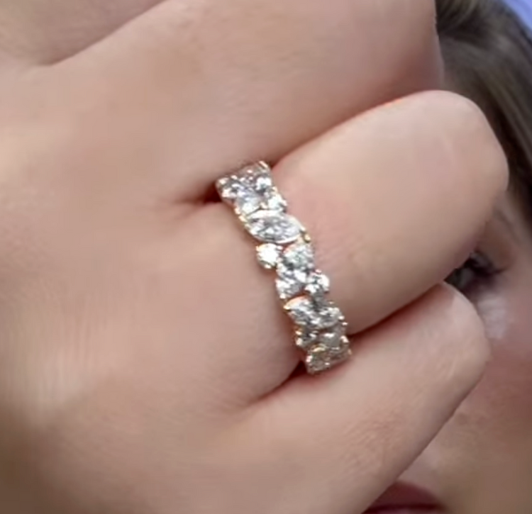 Anillo de diamantes