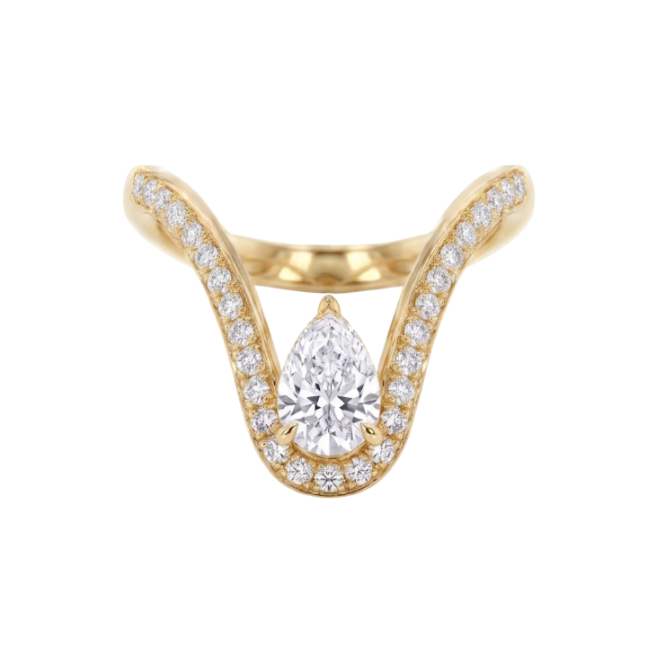 Anillo con diamante pera