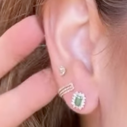 Aretes de esmeralda con diamantes
