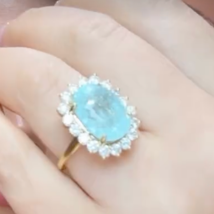 Anillo De Paraiba turmalina y diamantes