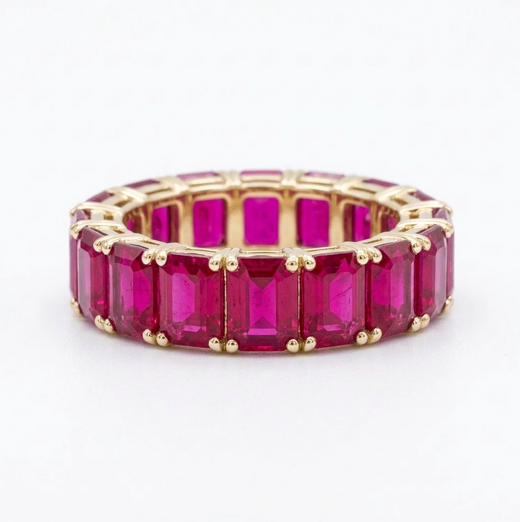 Anillo rubíes