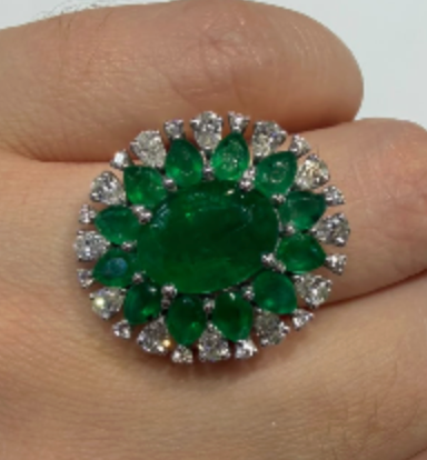 Anillo Esmeralda y Diamante