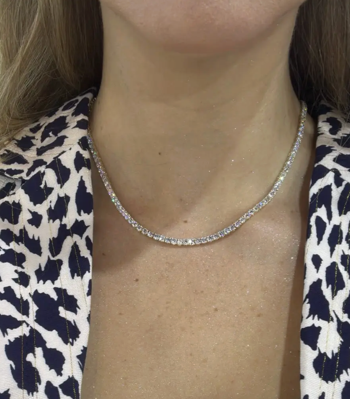 Tennis necklace 15ctw
