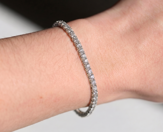 tennis bracelet