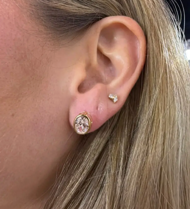 Studs Oval Bisel