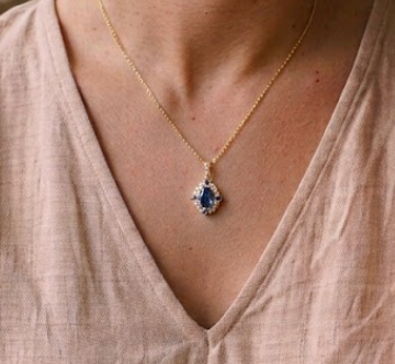 collar zafiros