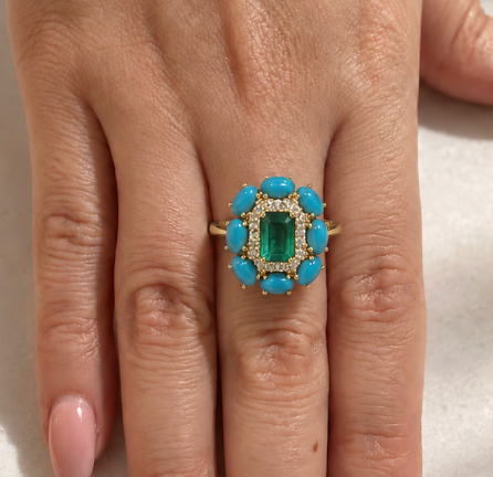 Anillo Esmeralda y turquesas