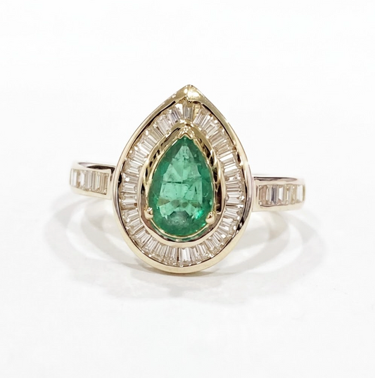Anillo Esmeralda Pear y diamantes