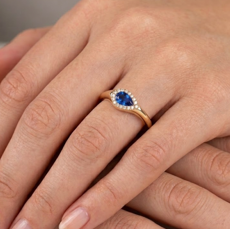 Anillo zafiro