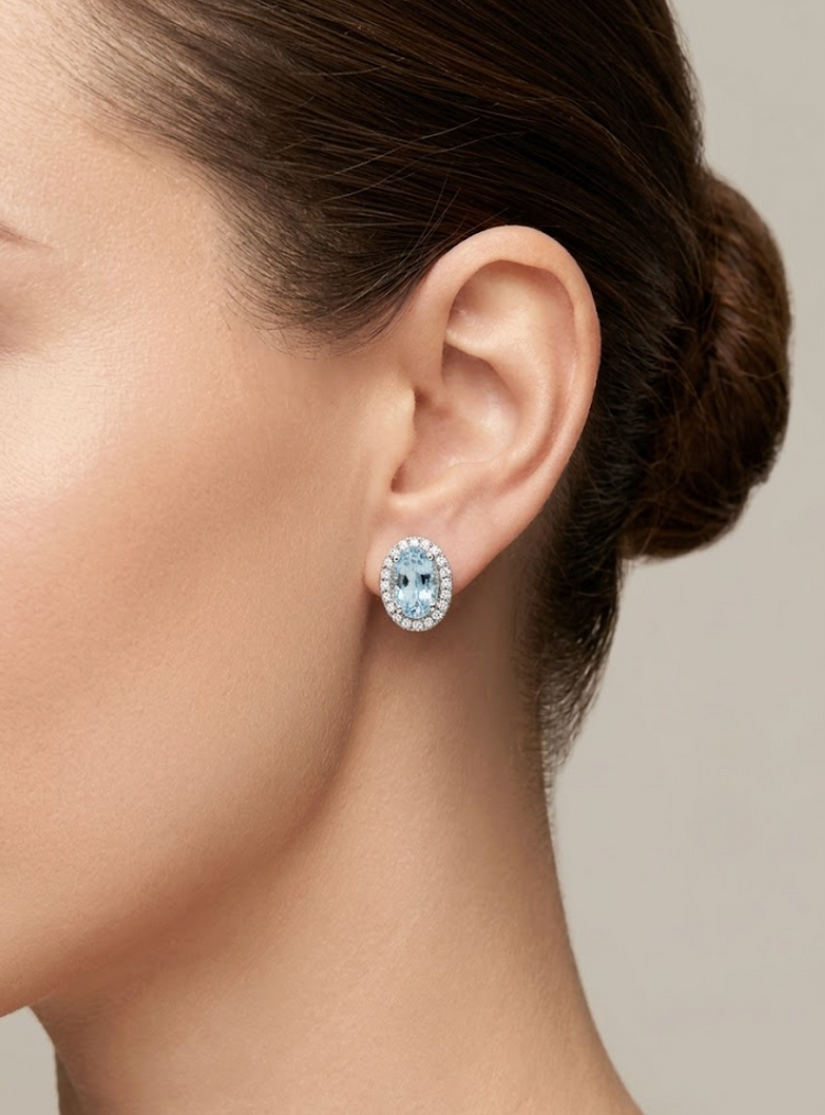 Aretes Aguamarina y halo de diamantes