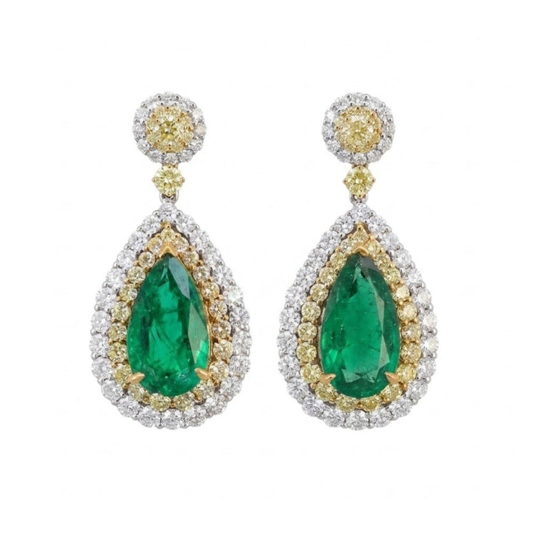 Aretes de Esmeralda en Corte Pear