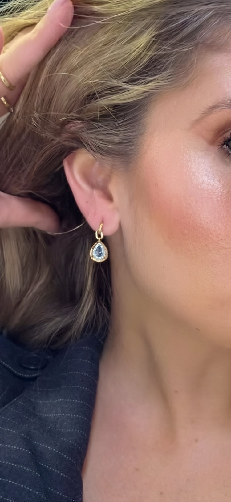 Aretes Topacio y Diamantes