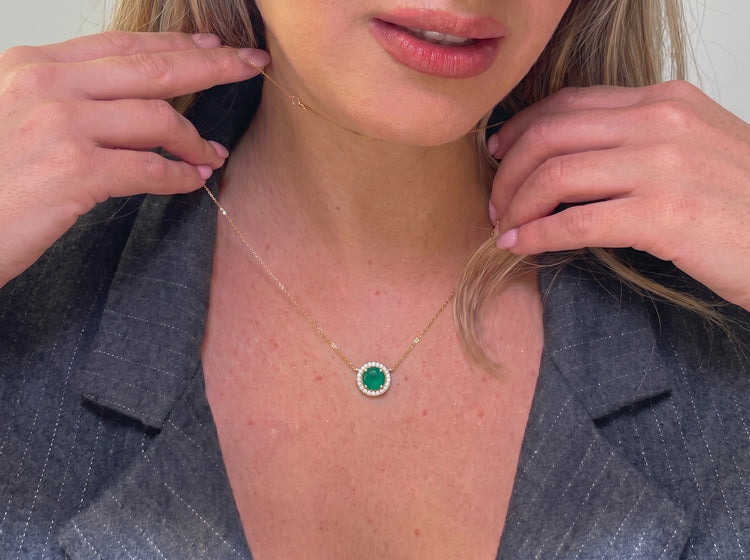 Collar Esmeralda Halo