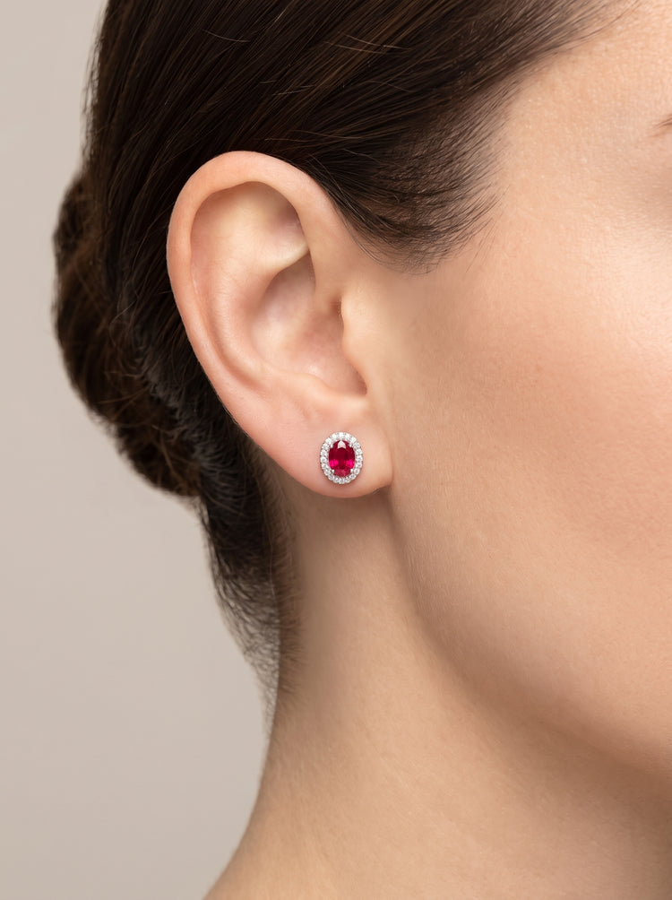 Aretes rubí y diamantes