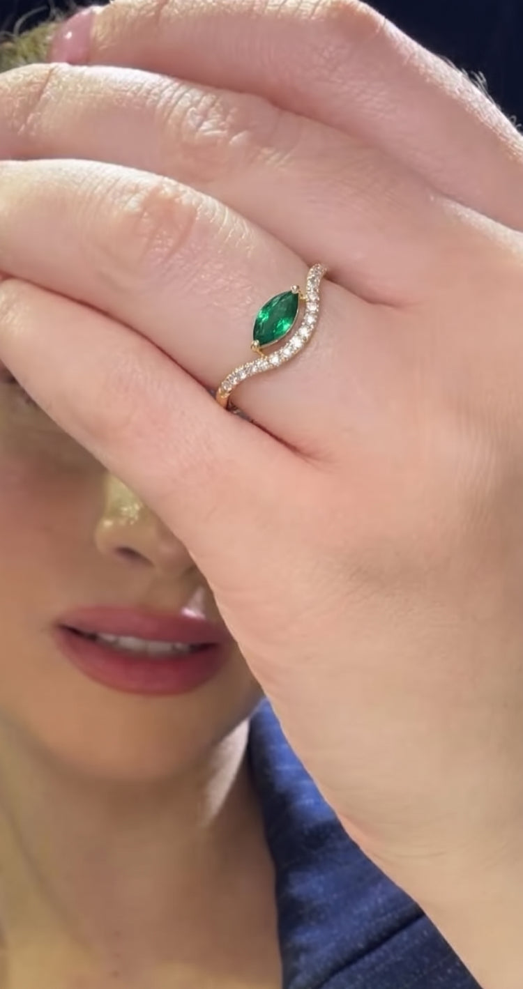 Anillo Esmeralda