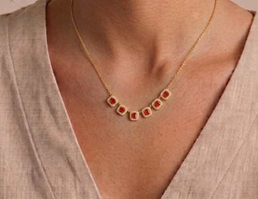 Collar zafiro naranja y diamantes