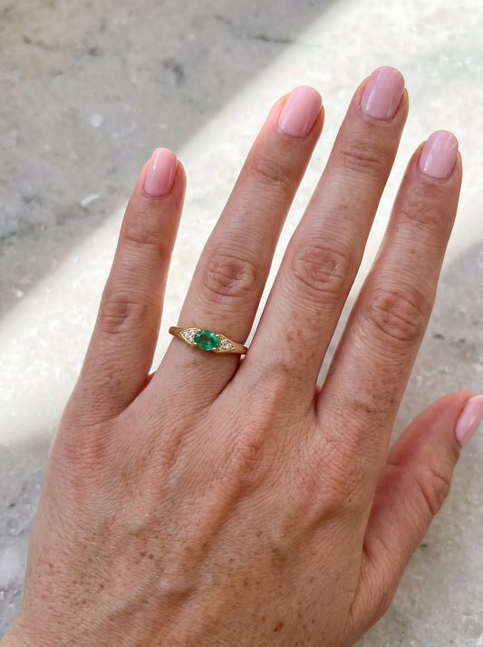 Anillo Chunky Esmeralda