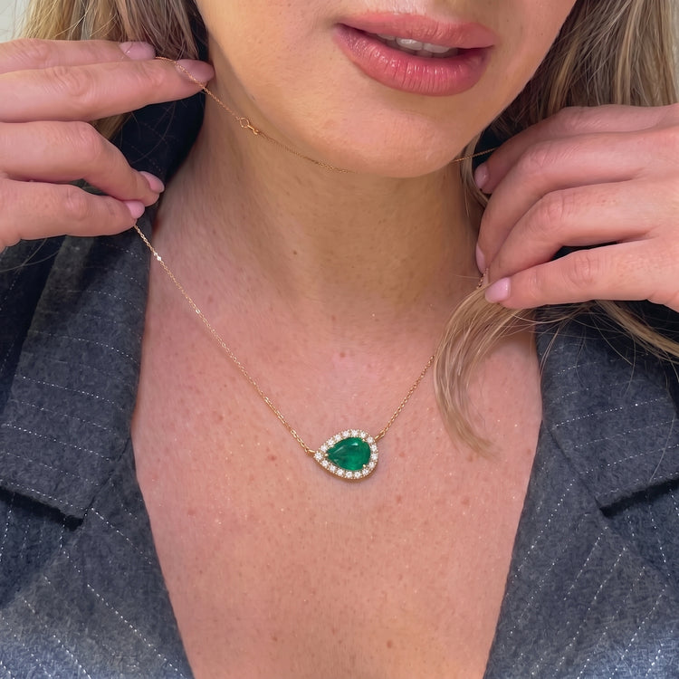 Collar Rubí Pear