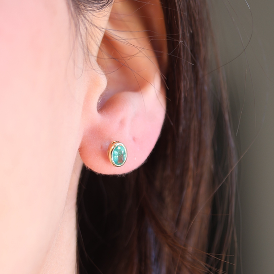 Aretes de Esmeralda Studs Ovalados
