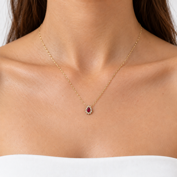 Collar rubí y diamantes