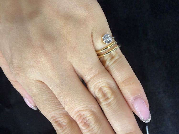 Anillo Diamante Redondo Espiral